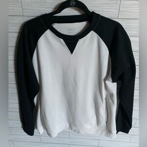BCG Black and White Raglan Sweatshirt with pockets